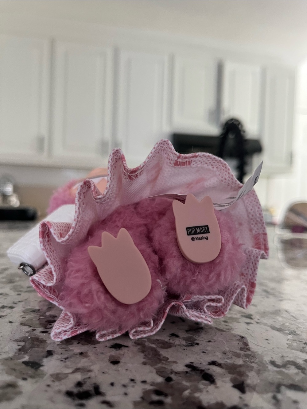 Pink Labubu - Picture 3 of 4